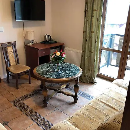 Goscinne Bursztynowa